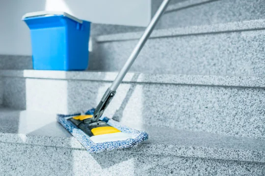 Professionelle Treppenhausreinigung